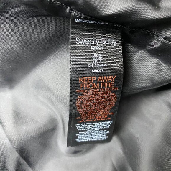 SWEATY BETTY Cocoon Down Wrap Short Jacket Black Size M - Picture 8 of 10